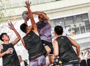 英雄联盟总决赛赛程-激烈比赛后球员尽显风采，精彩瞬间回放