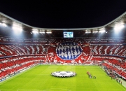 LOL赛事-防线上的艺术家，巴斯托尼用一场胜利，为欧洲足球写下新定义