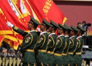 英雄联盟总决赛赛程-终极救赎，奥运周期关键战之夜，欧文的炽热剑锋