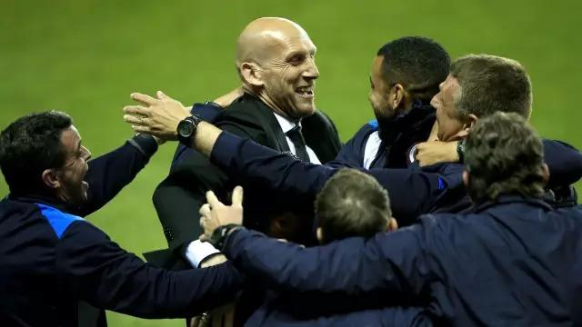 关于雷丁主场战胜对手，喜获一胜的信息