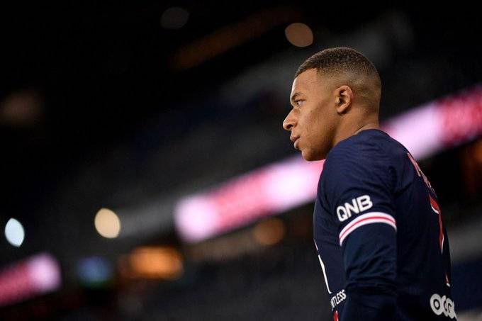 巴黎圣日耳曼卫冕之路坦荡前行的简单介绍