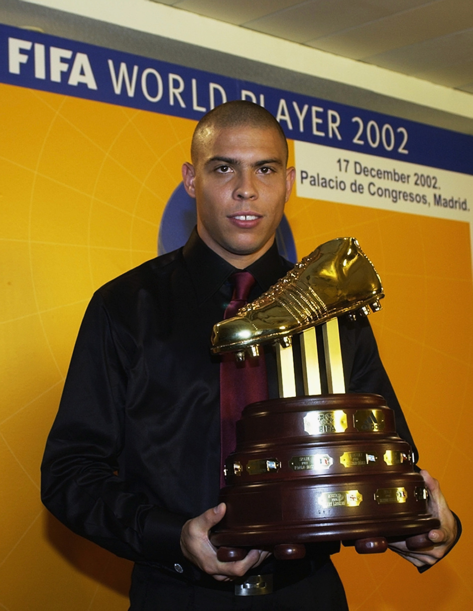 阿根廷足球明星斩获金靴奖 阿根廷足球明星斩获金靴奖