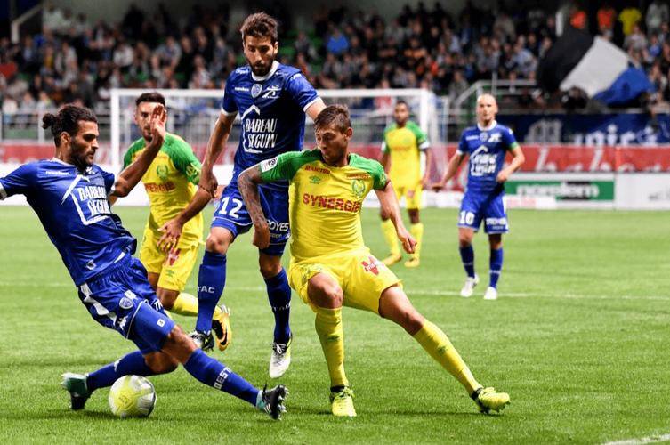 特鲁瓦队在主场比赛中实现逆转 特鲁瓦队在主场比赛中实现逆转