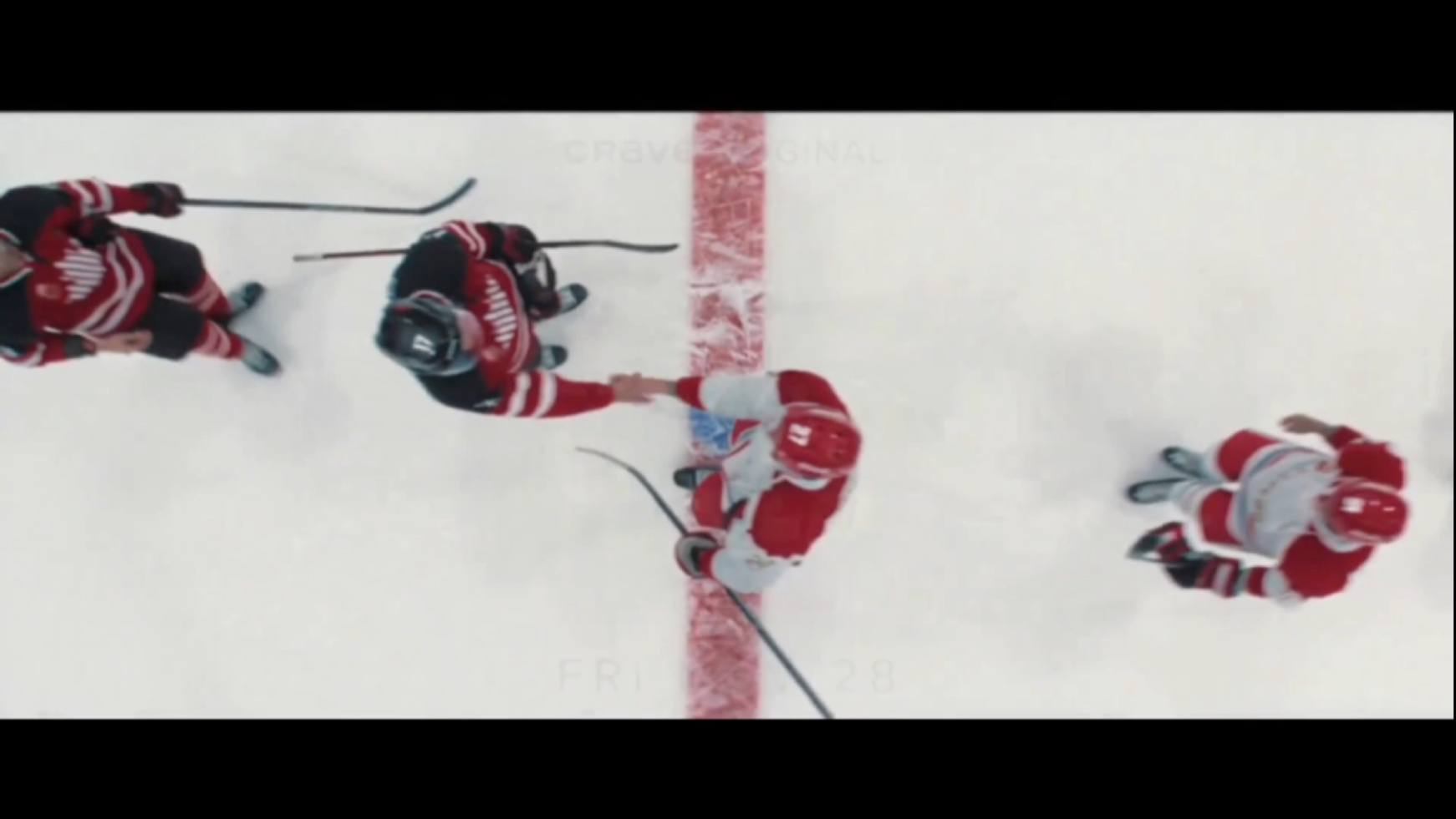 神仙对局!冰球比赛过程堪比大片 神仙对局!冰球比赛过程堪比大片