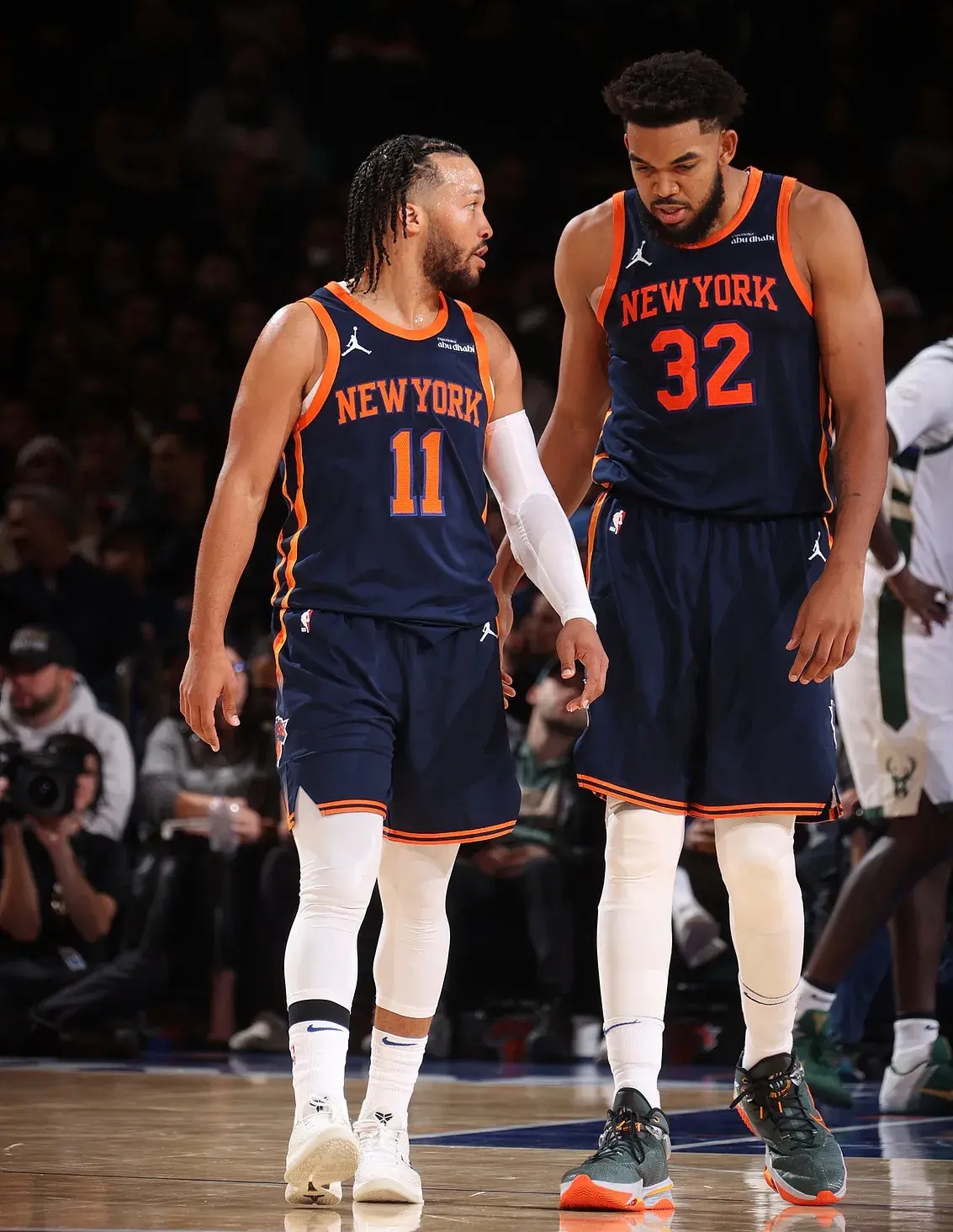 公牛鏖战魔术,福克斯扛起全队 公牛鏖战魔术,福克斯扛起全队