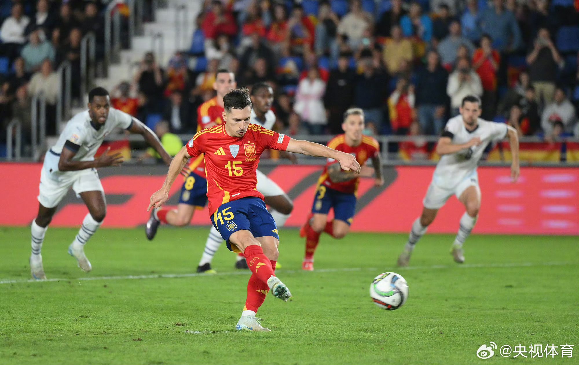 奥地利队绝杀葡萄牙队,波尔关键制胜 奥地利队绝杀葡萄牙队,波尔关键制胜