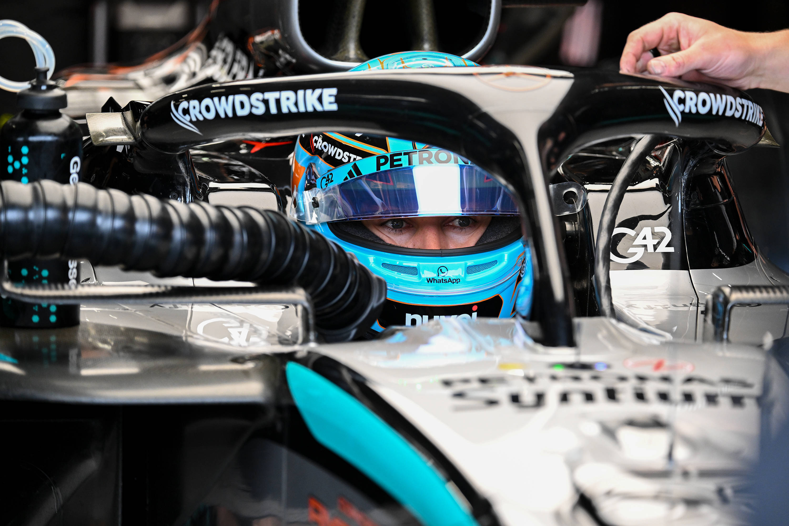 威廉姆斯完胜索伯车队，拉塞尔状态火热