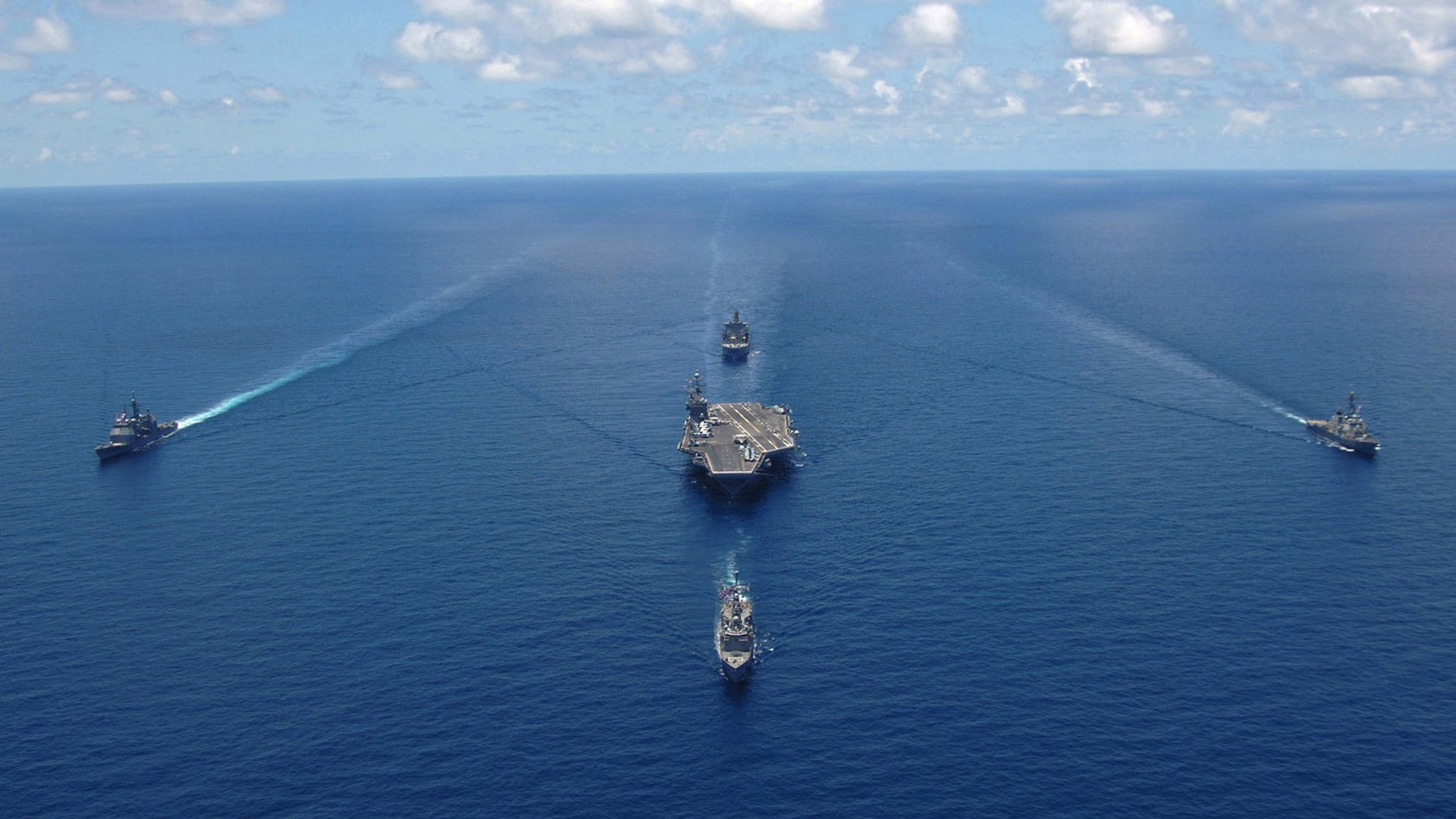 克瓦拉茨赫利亚全程高能输出,阿森纳巅峰对决赛胜加拿大的传奇之夜