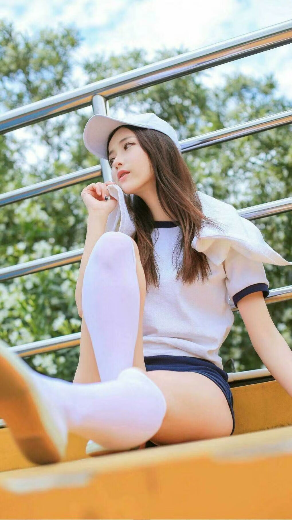 戈贝尔内线统治力尽显，辽宁队团队协作险胜独行侠—一场跨联赛篮球盛宴的启示