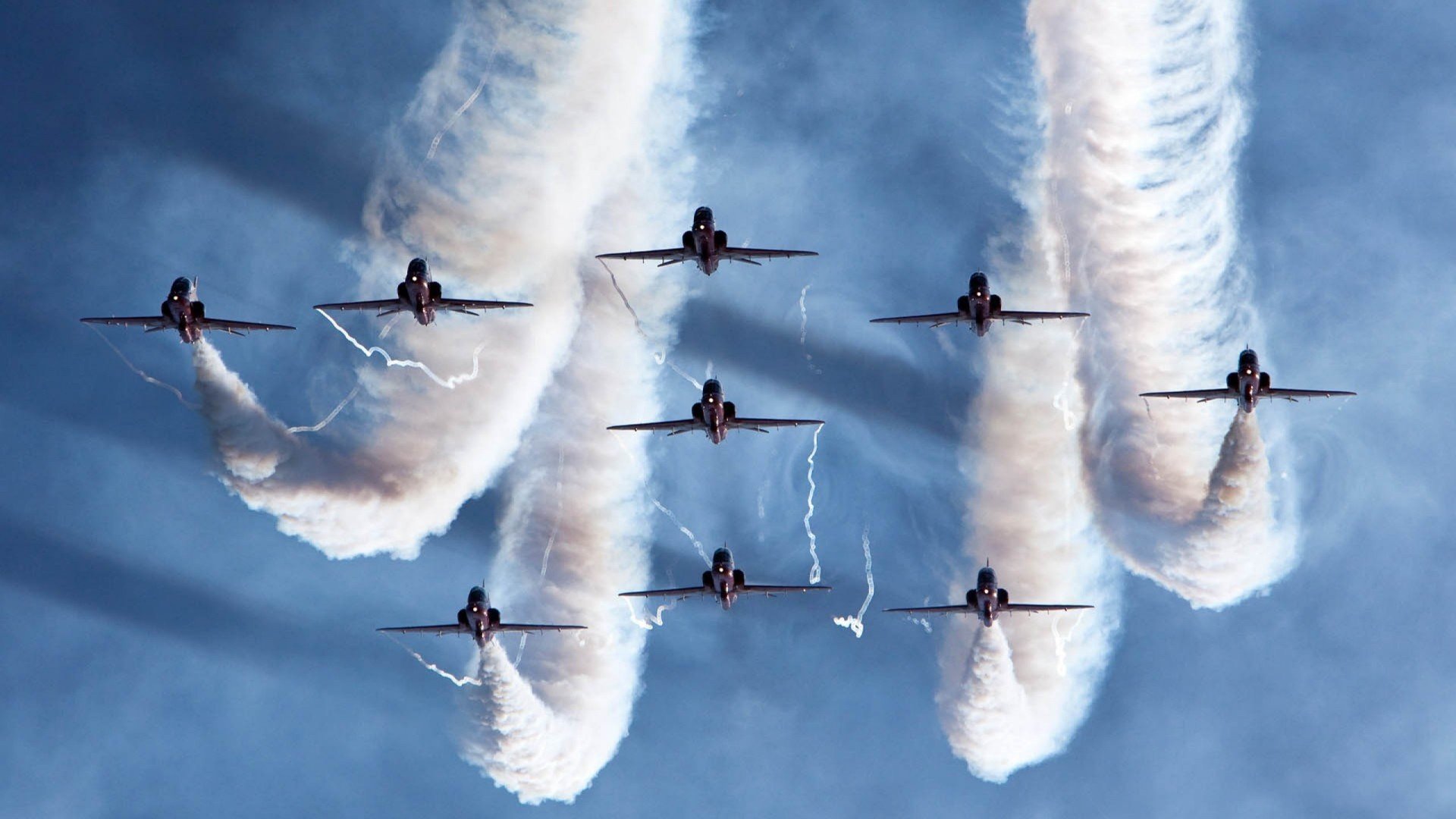 撕裂时空的救赎，当伦纳德的篮球宿命坠入欧冠雨夜
